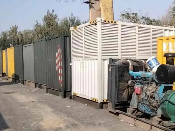 浑江200KW柴油发电机机组每小时油耗是多少?